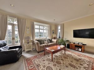 Photo 7- click for photo gallery